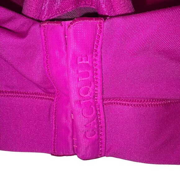 Cacique magenta pink , full coverage, push up bra sz 42G brassier - Picture 4 of 5